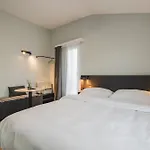 Moon 3 *