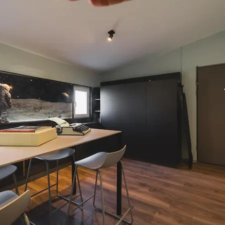 Moon 3 * 포드고리차